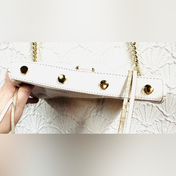Rebecca Minkoff White Leather Crossbody bag with Gold Colored Details - Picture 6 of 9